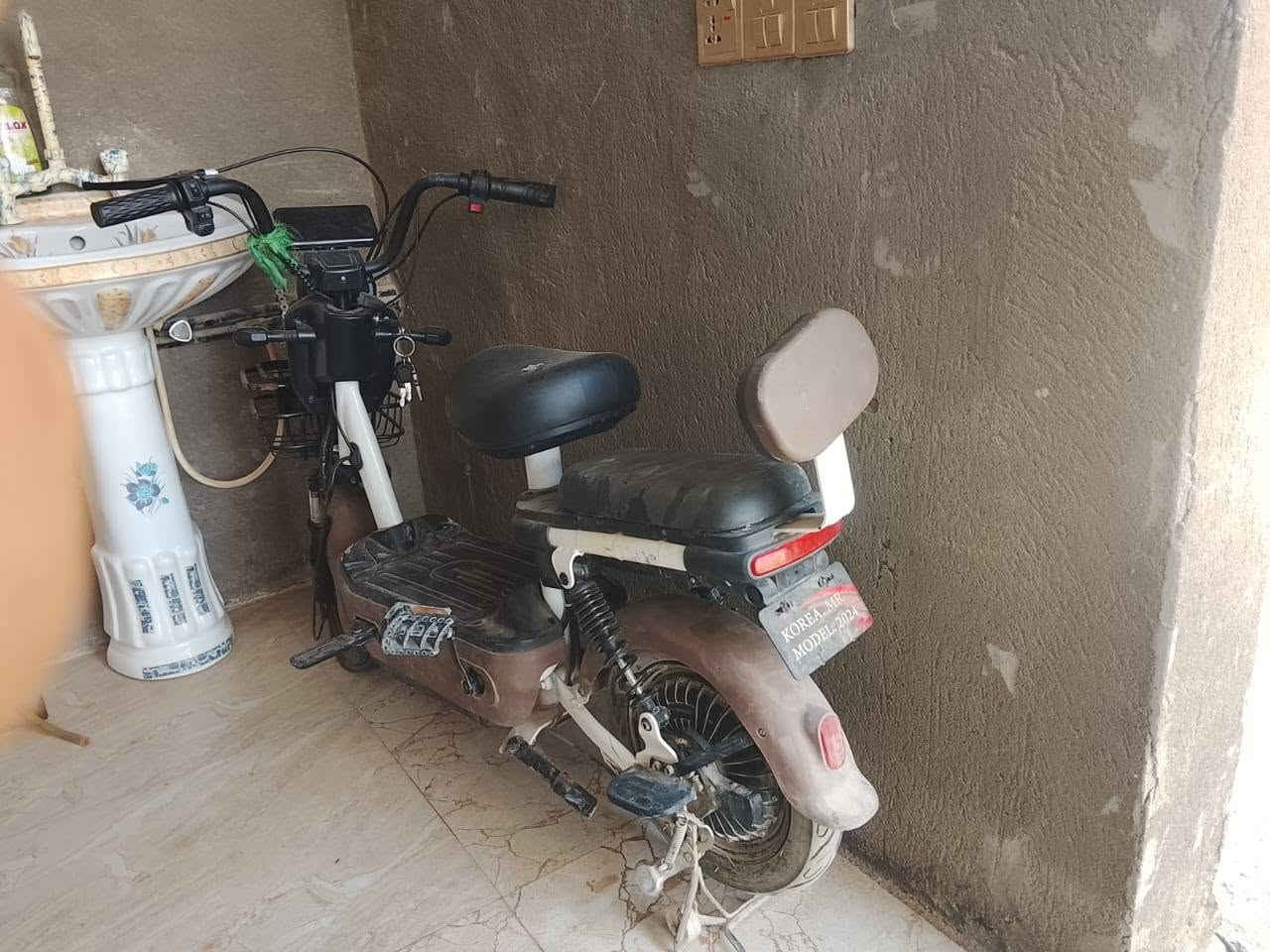 سلام عليكم باسكل شحن البيع سعر 350وبي مجال مكان كربلاء رقم الهاتف ***********
