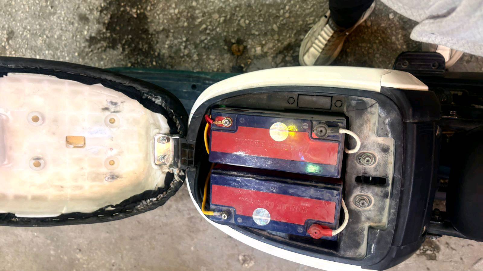 كربلاء 
بايسكل شحن أربع بطاريات حجم جبير دواخل نضيف كلش 