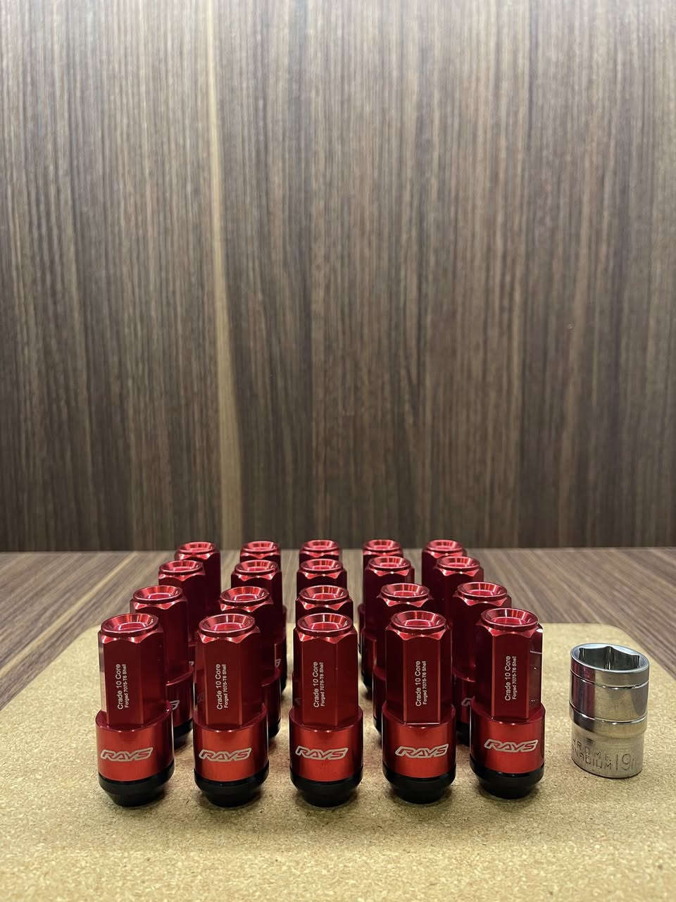 صمونة ريس فولك للبيع
جديد مو مستعمل
لون احمر 
قياس سن  m12*1.5
طول ٥٨ ملم
سعر ٧٥ الف 
اكو توصيل لجميع محافظات


**إذا كنت صاحب هذا الإعلان وتريد حذفه لأي سبب، رجاءا أرسل رسالة إلى الدعم الفني**