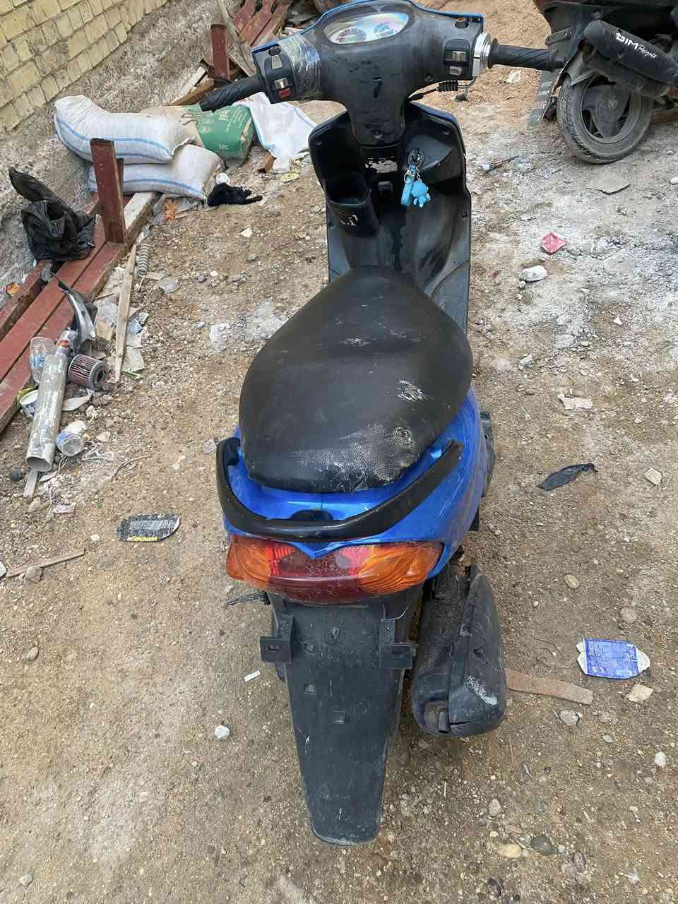 ماكس قجمه للبيع مستعجل علبيع الدراجه مفتوحه بس شغل مضبوط وخرسه كلش معدل 100 الدراجه يرادلهة باتري ونقوصات بصيطه  الدراجه شغاله هندر واحد لا تبخير ولا نضوح ولا تنقيص……..  

سعر/350 وبيهة مجال 
رقم الاتصال /***********
رقم الواتساب / ***********
المكان بغداد الخطيب الزراعي
