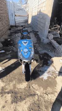 السلام عليكم دراجه للبيع ماكس كفاله سعره 350 وبيها مجال مكان حله***********
