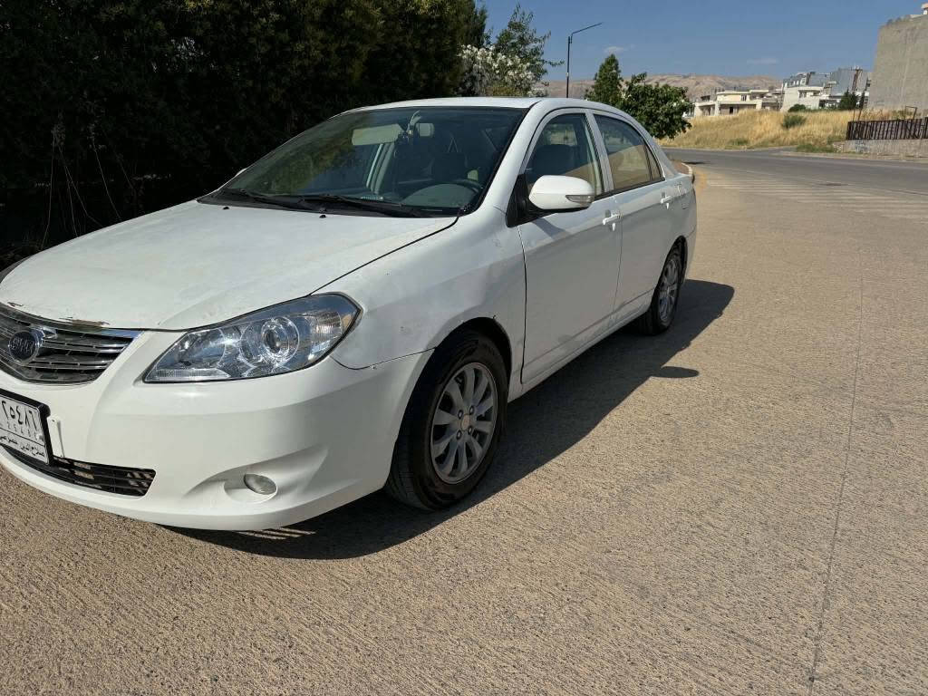 Byd g3 2013   بی وای دی  جی ٣     ٢٠١٣ 
سەنەوی پلاستیک ئەسلی 
تەبریت سارد
سلاید
تایەیی تازە 
بەسمە 
گێرو مەکینەی کراوە بە کامری 
گێرو مەکینە بەشەرت 
دەعمی ناو گرتنی نییە  
بۆیاخی یەک پەلەی زۆر بچوکی هە یە 
گێچ و حماوە سکلێتەر ی ئیش دەکات هەموی 
شاشەی  کراوە بە کامری السليمانية, العراق


**إذا كنت صاحب هذا الإعلان وتريد حذفه لأي سبب، رجاءا أرسل رسالة إلى الدعم الفني**