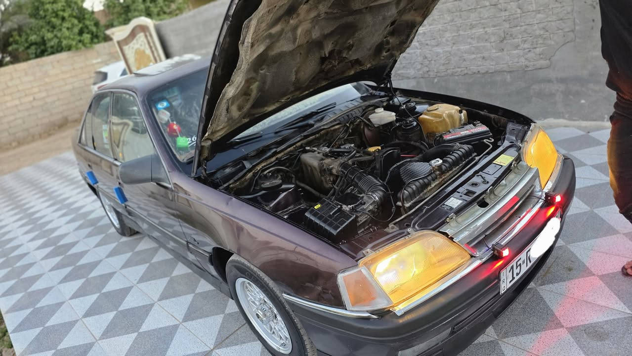 يالله اوبل #اوميكا للبيع موديل 91 محرك 2000 بلادي #السعر38  سنويه لحد 30 داخله هزه جديده اخوان السياره #بلاديه بدون #صبغ بدون #معجون بدون #ضربه #وخويس #مامعمره شرط على #وضع #الشركه تخم تاير جديد #كهربائيات شغاله فتحه سقف شغاله مسجل شغال ترايك 180 مكاني رمادي #للاستفسار ***********
