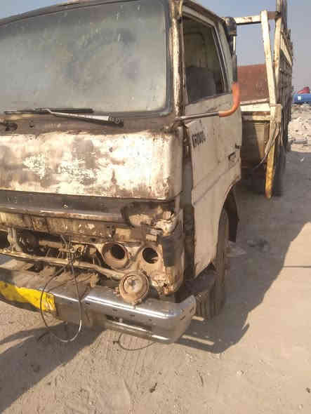 سلام عليكم للبيع سياره تفصيخ كير ومكينه مستوبيشي وياله جوبلس ١٦ دناكير خراض للبيع مكاني البصره نتصل عله الرقم ***********
