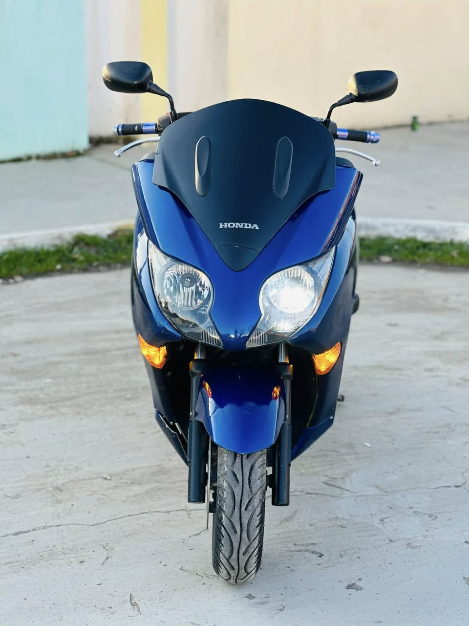 ماشەڵالەماڵی ھەمولایەئـەم ماتۆڕەبۆفڕۆشتن  فۆڕزای  010 مەکینەی 250 کەم ڕۆیشتوە 39ھەزار ڕۆشتوەبەشەرت ھەردﻭﻭتایەی تازەیەپاتری تازەیەکارەبایو سولفو ھەموشتێکی بەشەرت  مۆدیلی 2018یە 
شوێن سەیسادق 13$گەڵاوکەمێ مەعمەلە
ژم ***********
