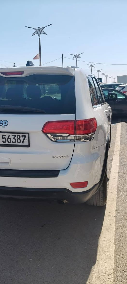 لاريدو ٢٠١٤ كندي كلين ماشيه ٩٧ ميل كير ومحرك بل شرط السياره غرفتها جديده سياره ما تصرف عليها دينار سياره جاهزه سعر ٢٣٠ وبيها مجال مكان السياره كركوك رقم الهاتف *********** .
