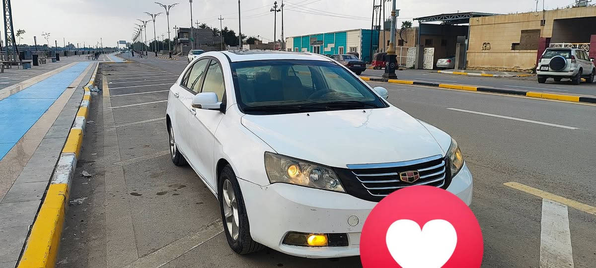 السلام عليكم
امكراند C7 موديل ٢٠١٢ محور مكينه وكير كورلا ٢٠٠٨ نحلة ١٨٠٠ المرغوب 
السيارة رقمها كربلاء باسمي السنويه ٢٠٢٩ 
مشروع وطني تحويل ثاني يوم 
السيارة جاهزة وخير من الله مكينة وكير مكفولات لا تبخير ولا تنقيص 
تخم تاير جديد تبريد شغال السيارة مال جناي وكلش نظيفة 
 كاميرا خلفية وشاشه اندرويد مكان السيارة واسط الكوت 
السعر ٦٠ ورقه وبيها مجال الاتصال علئ الرقم 
***********
