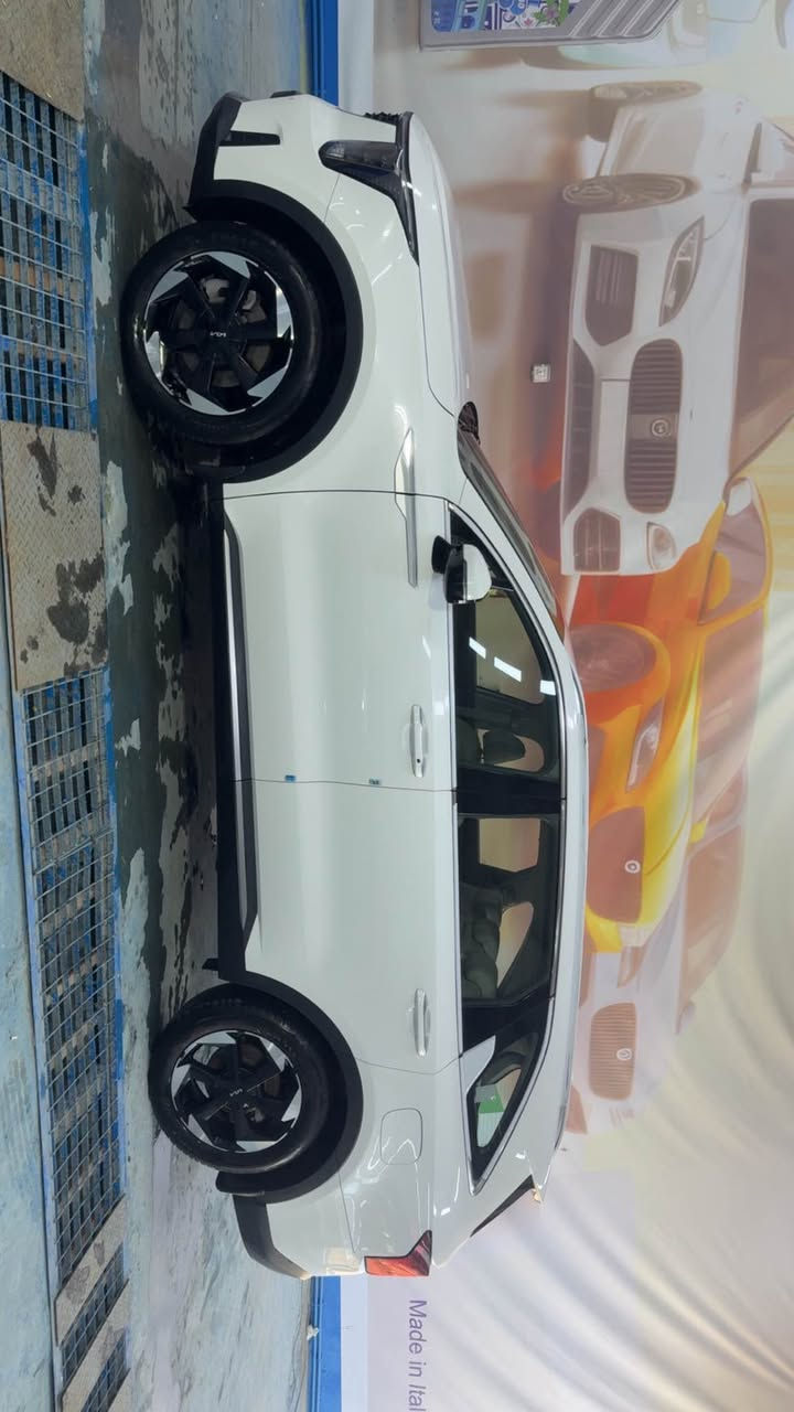 سورنتو موديل 24 فول عده الفتحه ماشيه 70 بيه بارد اباب السدر قليل 6سلندر 7راكب السعر 295وبيه مجال مكان السياره نجف *********** النجف, العراق
