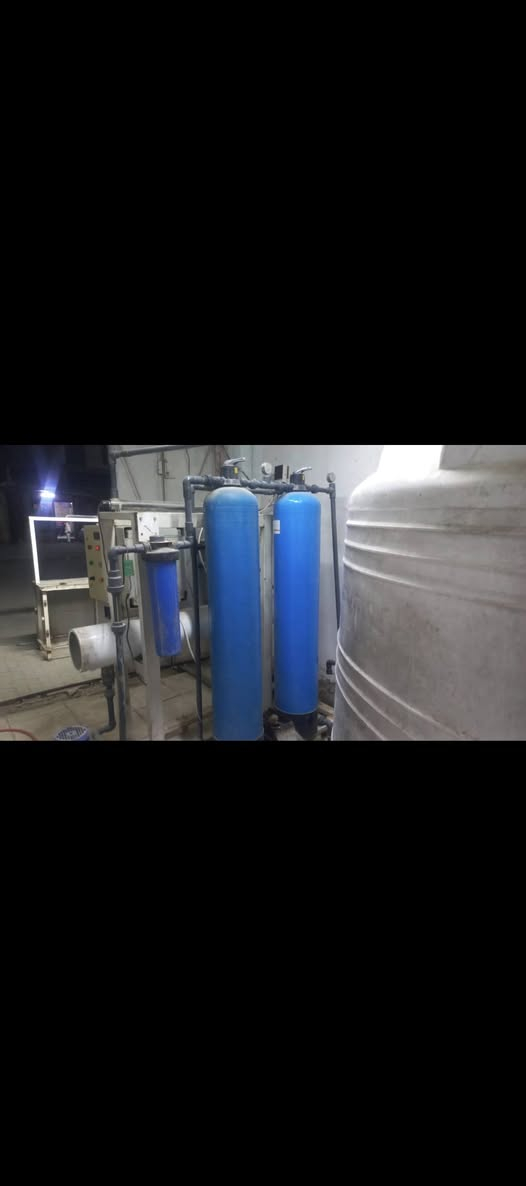 محطه ماء ارو كامله تانكيات الوطني ٣الالف لتر العنوان بغداد البلديات***********
