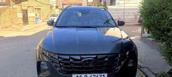 السلام عليكم للبيع توسان امريكي موديل٢٣ ماشية ١٣ الف 5NMJFCAE4PH269790حادث بسيط جدا فول مواصفات رقم الشاصي . الاتصال *********** السعر ١٩٥
