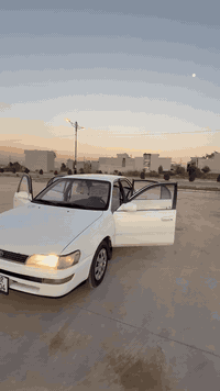 كورلا1991باسمي السيارة  كدام العين نضيفة ما شاء الله ما بيها صبغ سياره كلها بلادي السعر 66وبيها مجال بسيط ***********
