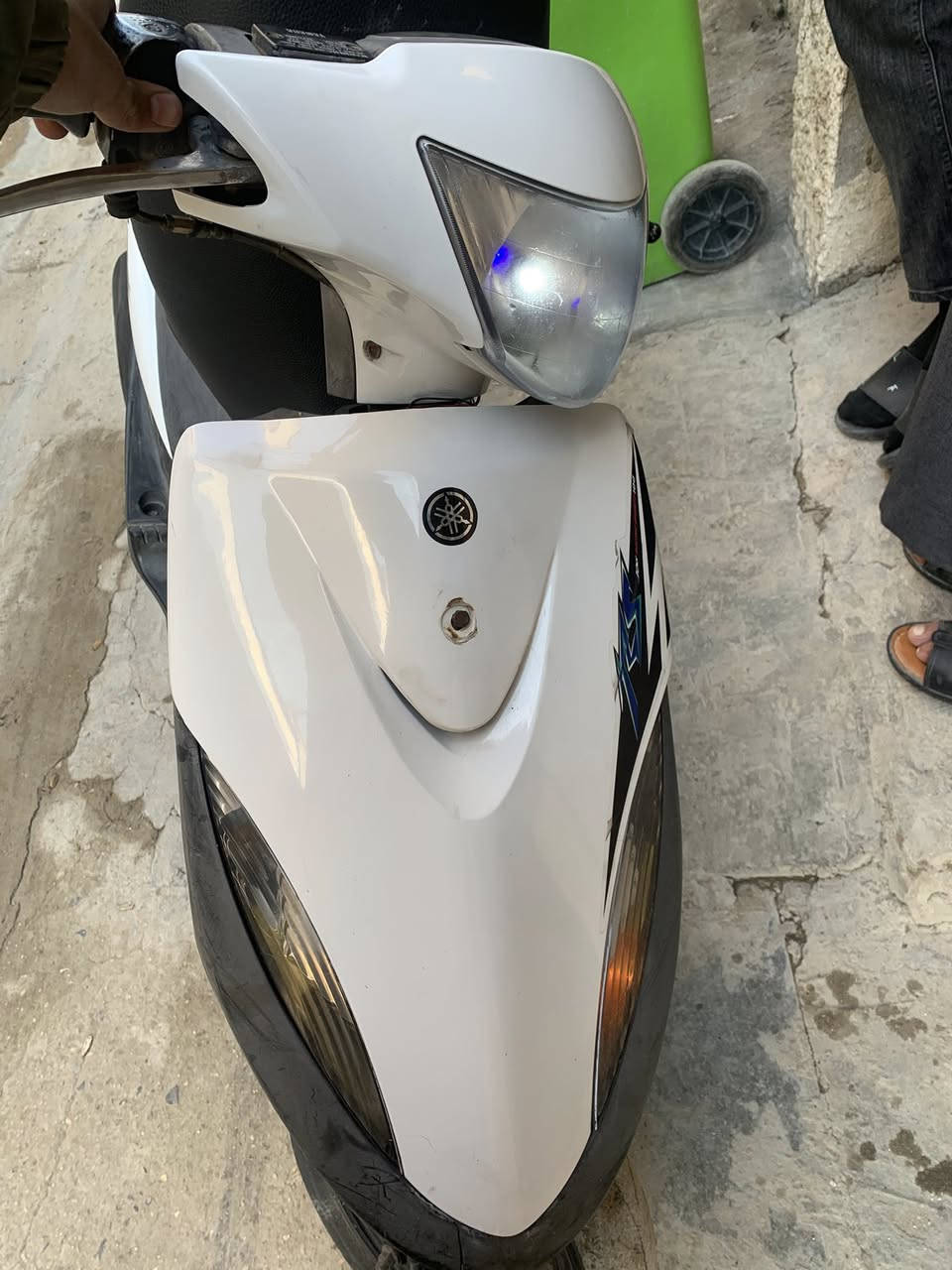 يا الله سلام عليكم ماكس عدله بيضه دراجه مكفوله من بجم للبجم دراجه صارلهه 3 اشهر من نزلت مكفوله وع ايدي نقصههه بس عرموطه سلف وهندر شغاله خير من الله كهربائيات كامله وياههه زوج تايرات رايدهه ب800 وبيهه مجال للشراي ***********
