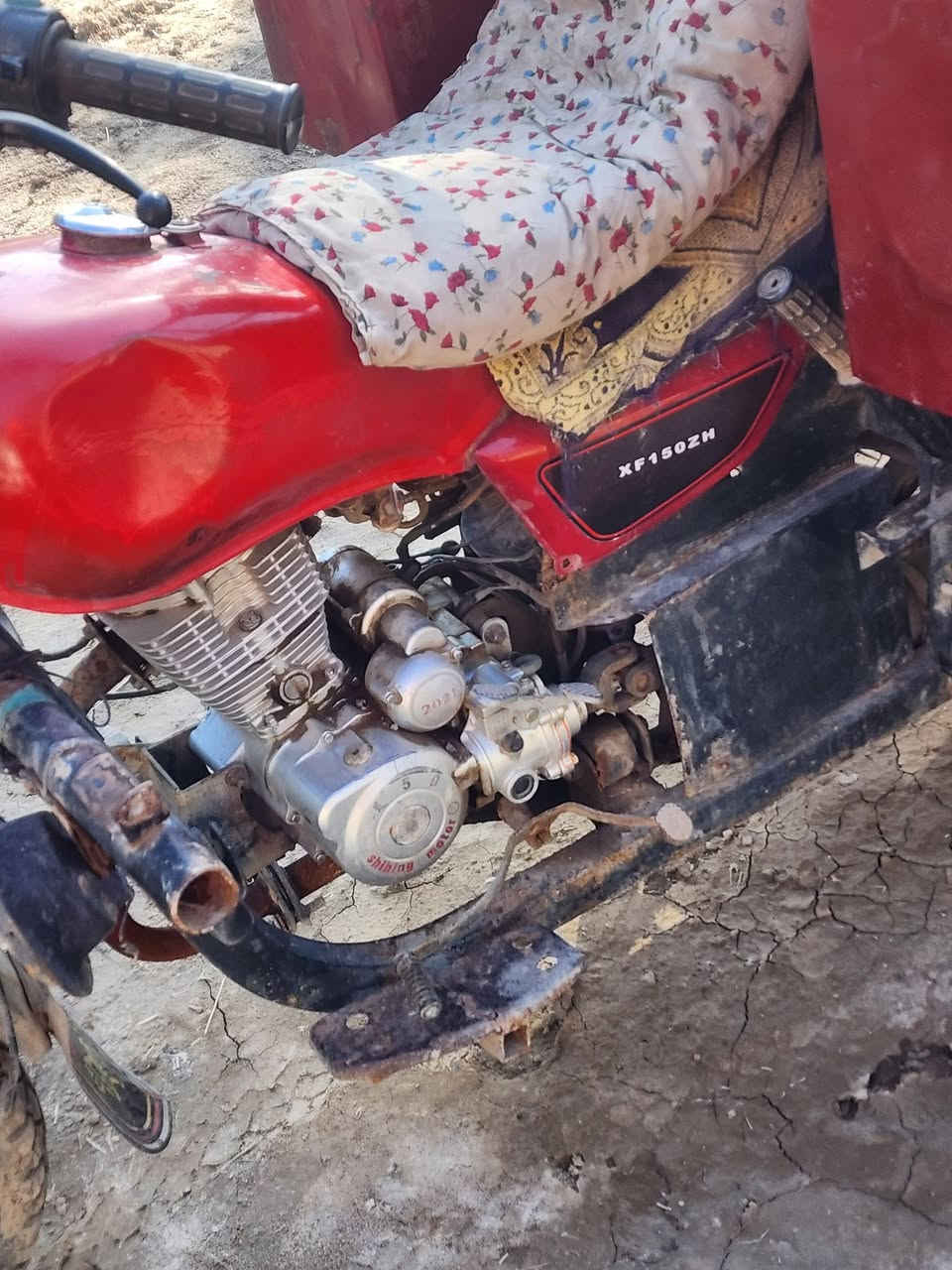 السلام عليكم
ستوته جمره 2017
اوراق 
بيها نقوصات قليله مثل كهربائيات (ترتيب) 
مكاني بابل القاسم 
***********
مامتواجد عل فيس
