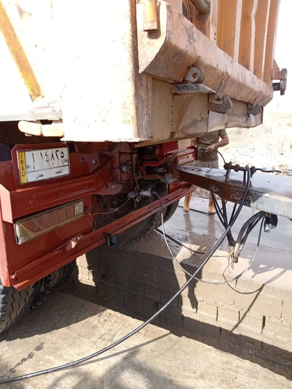 للبيع ٢٠٢٠ ذرعة ٢٠ بدون تعلاوة مع التعلاوة ٢٧ شاصي ١٦ دنكير ١٦ عوزهة زوج تاير بس الباقي كفالة عامة من كلشي ***********
