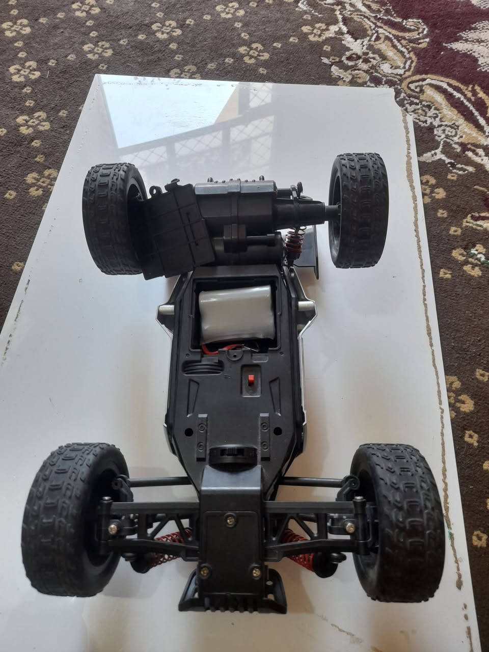 السلام عليكم//كما موظح بالصور  سيارة أحترافية  بدون ريموت  خلي سعر  واني حاظر


**إذا كنت صاحب هذا الإعلان وتريد حذفه لأي سبب، رجاءا أرسل رسالة إلى الدعم الفني**