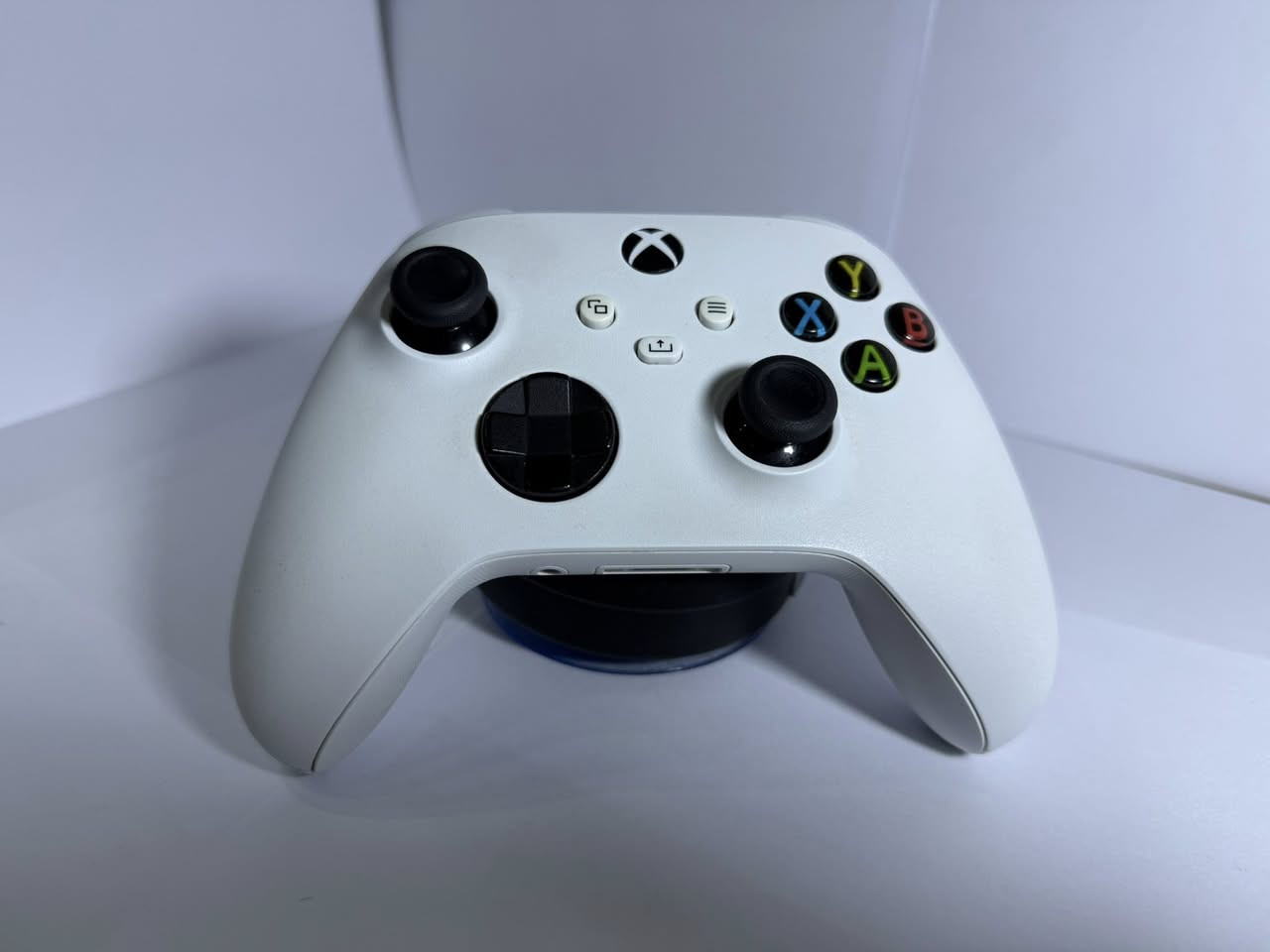 Xbox series s
سلام عليكم اكس بوكس سيرس اس 2024 مستخدم نظافه فول شرط الضمان


**إذا كنت صاحب هذا الإعلان وتريد حذفه لأي سبب، رجاءا أرسل رسالة إلى الدعم الفني**