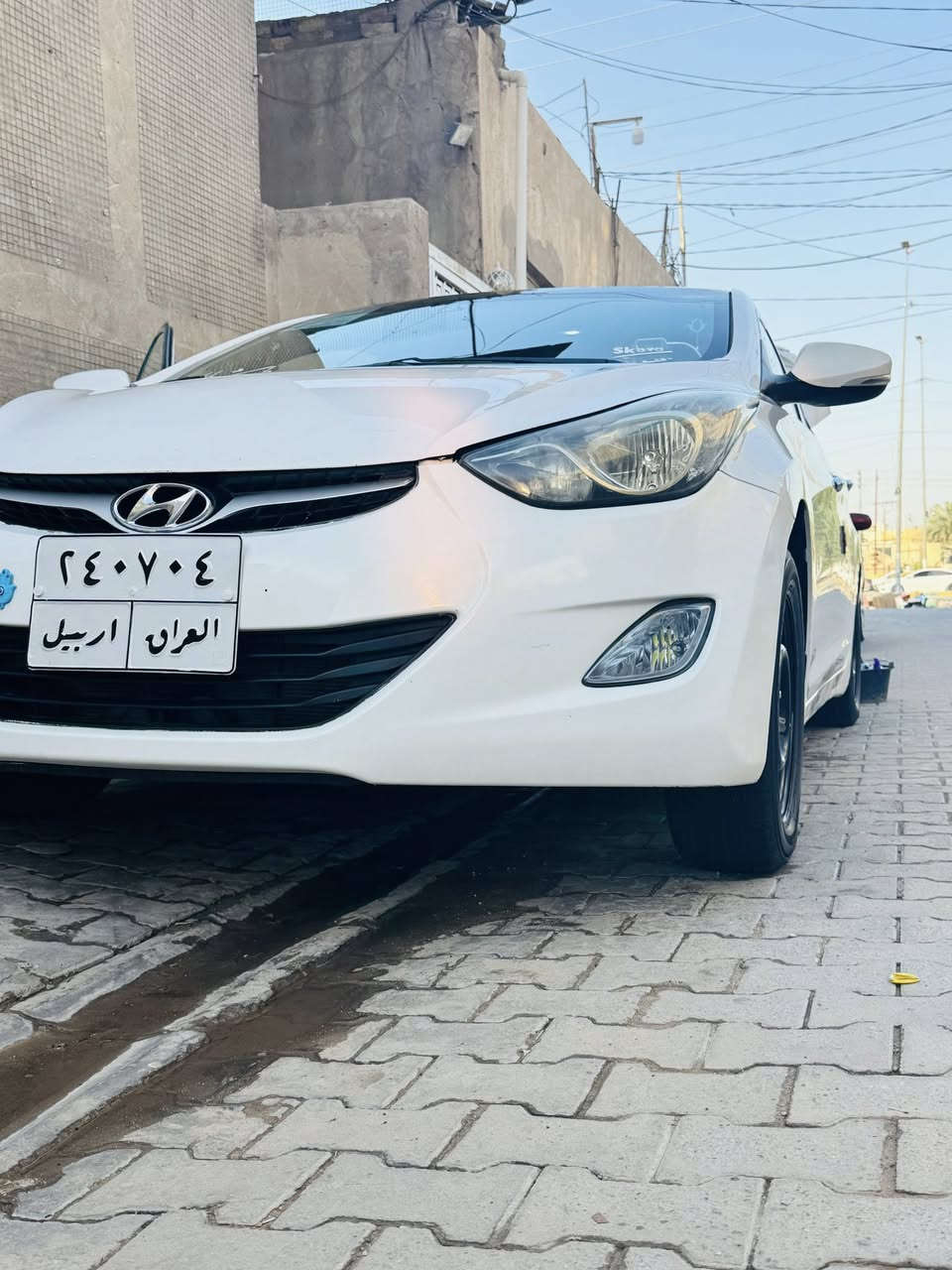للبيع فقط النترا 2012 سياره جديده بمعنى الكلمه بيه فقط جاملغ الامامي بي طخه ومبدل والباقي كفاله مكينه 1600 حداديه تخم تاير تبريد ثلج ودوشمه سياره مال جناي جديده سعرهه 97 وبيه مجال مكاني نجف تواصل عل الخاص وهذا رقم صاحب سياره ***********
