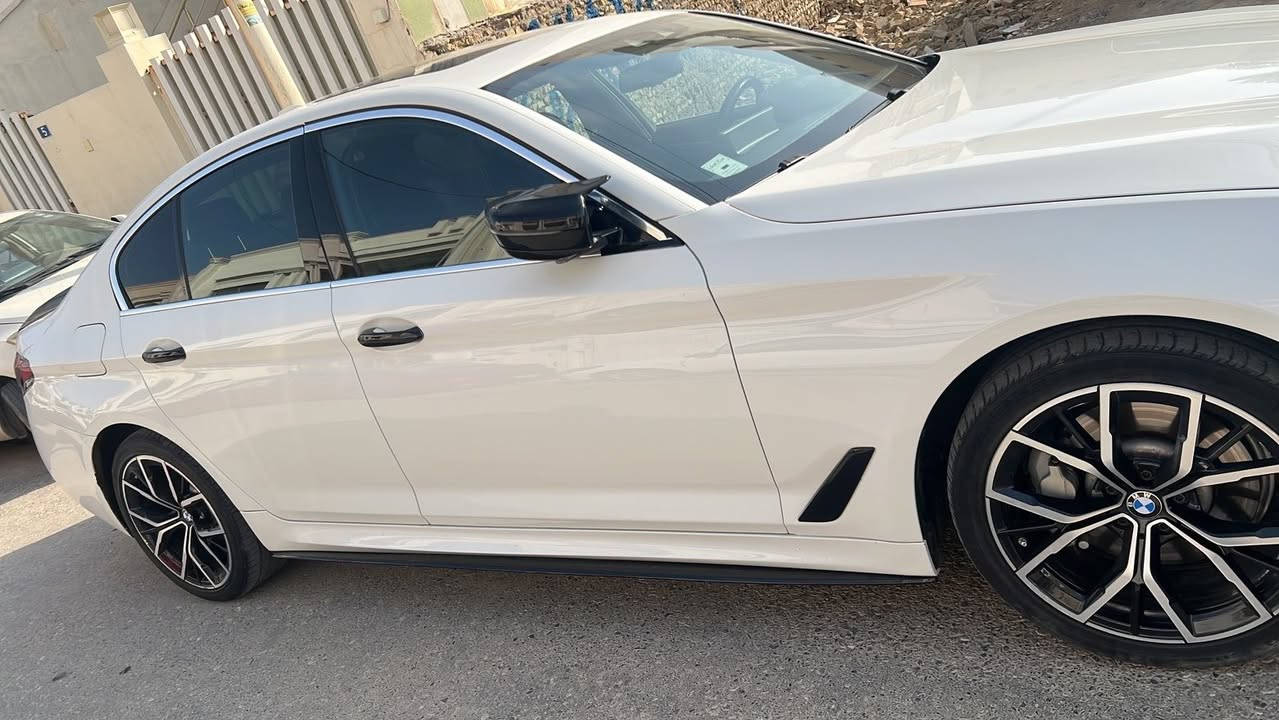 سلام علیکم 
540 I
سیارە سپورت لاین 
مواسفات 
صندوق کهربای
ڕادار کبیر
سیارە محدث ٢٠٢٣ m5
٤ کامیرە
داتاشو 
داخل اسود 
کیج نص الکترونی
٢٠١٩  ماشی ٤٢٠٠ میل 
صیارە کلش حلو نظیف


**إذا كنت صاحب هذا الإعلان وتريد حذفه لأي سبب، رجاءا أرسل رسالة إلى الدعم الفني**