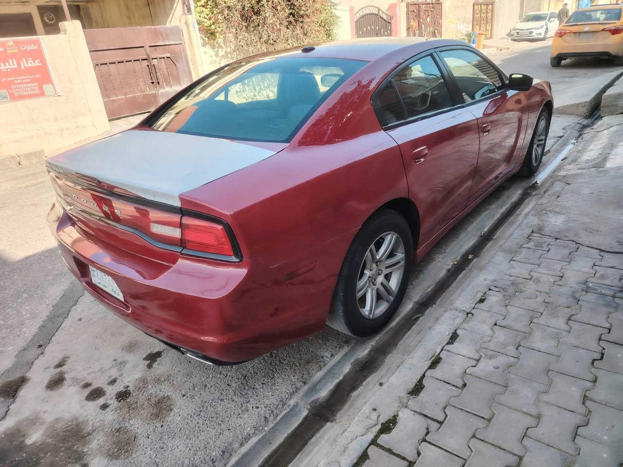 السلام عليكم جارجر 2012 رقم كركوك سنويه ساقطه سياره صبغ حزام بس جماله بدون اي تبديل وادواخل سياره جاهزه من كل النواقص مكان السياره كركوك
السعر 125 وبيها مجال ***********
