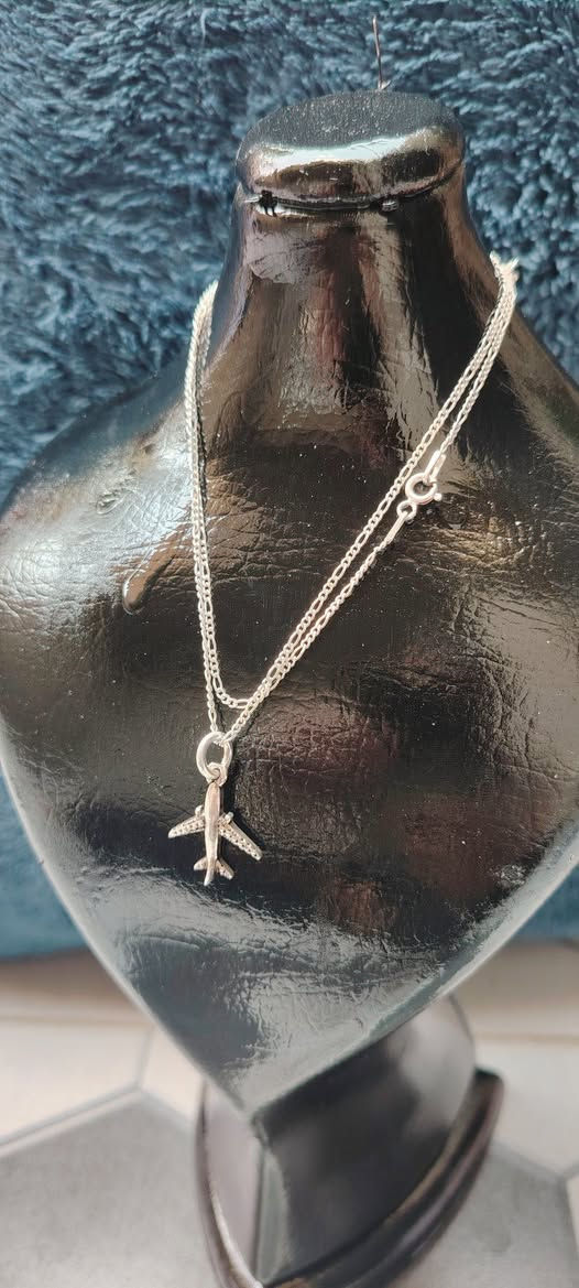 كلاده فضه مختوم 925
يوجد خدمة توصيل


**إذا كنت صاحب هذا الإعلان وتريد حذفه لأي سبب، رجاءا أرسل رسالة إلى الدعم الفني**