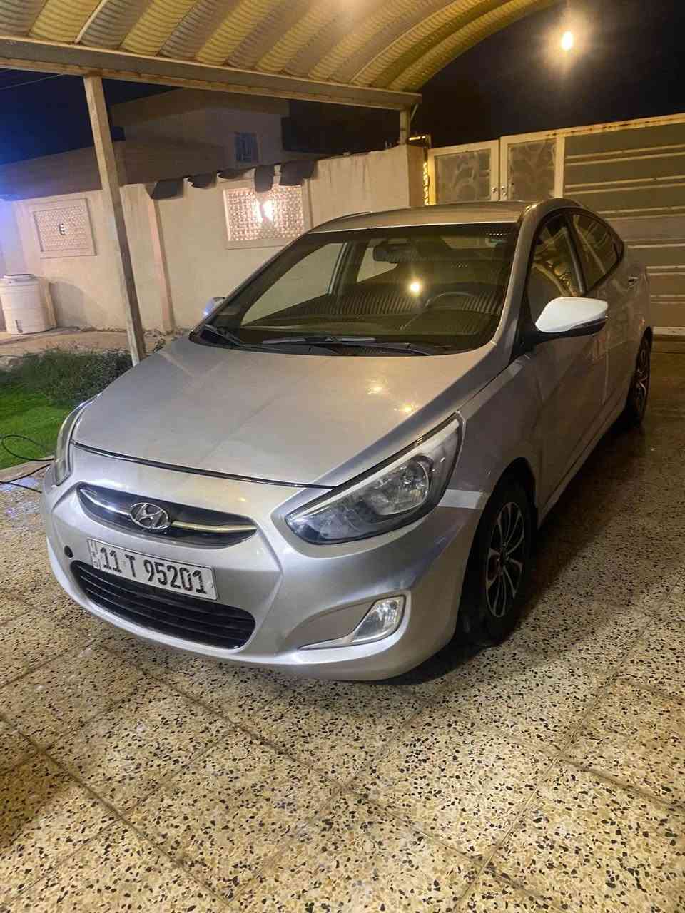 السلام عليكم 
سيارة اكسنت 2016 خليجي ( بدون حادث ) محرك 1400 السيارة خير من الله 
السعر : 85
المكان : بغداد - ابو غريب - مجمع الزيتون 
رقم الهاتف : *********** بغداد, العراق
