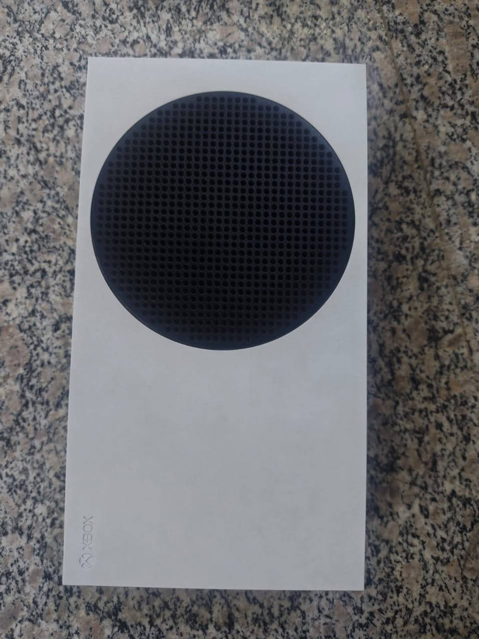 اكس بوكس سيرس اس للبيع نظيف جدا اصدار 2021 كامل ملحقاته للبيع: Xbox Series S (نظيف جداً))
الحالة: مستعمل نظيف جداً (مثل الجديد) وبكامل ملحقاته.
الأداء: يدعم ألعاب الجيل الجديد، سرعة تشغيل فائقة، ودقة تصل لـ 120 FPS.
الملحقات: الكرتون الأصلي + اليد الأصلية + كافة الوايرات.
السعر: [ 400الف ]


**إذا كنت صاحب هذا الإعلان وتريد حذفه لأي سبب، رجاءا أرسل رسالة إلى الدعم الفني**