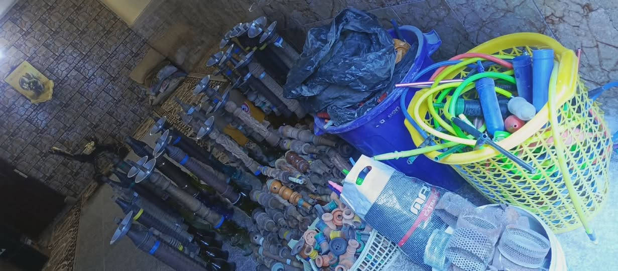 السلام عليكم غراض كامله مال كوفي نراكيل كامله قمجيات مطارات
ميوزه مال دومنه 7 
مكاني الديوانيه حي الفرات 
***********
