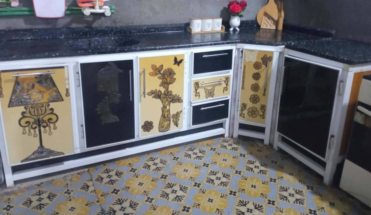 #كاونتر تزكام الطول مالتة 3 امتار مثل ماموجود بلصور
السعر خاص


**إذا كنت صاحب هذا الإعلان وتريد حذفه لأي سبب، رجاءا أرسل رسالة إلى الدعم الفني**