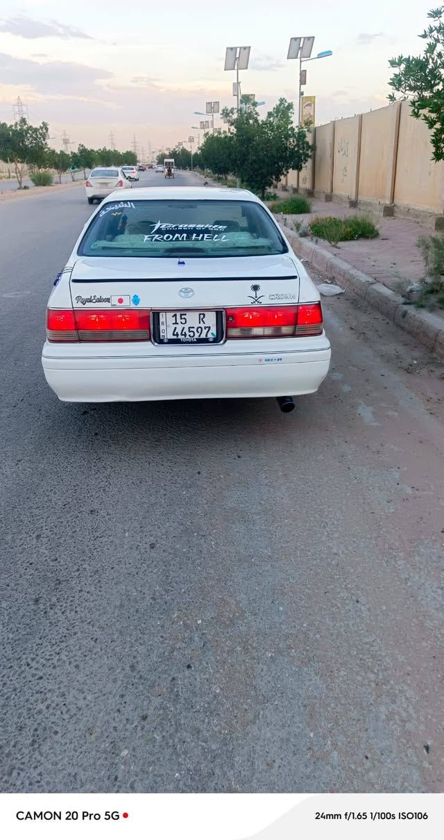 سلام عليكم راس الثور مديل ٩٧ محدثه الفينيه رقم نكليزي تحويل ثاني يوم كصه عكال مكينه ٣٠٠٠ فيشتين سياره احله من الصور مكلف بل نشر رقم راعيه *********** سعر 65 وبيه مجال
