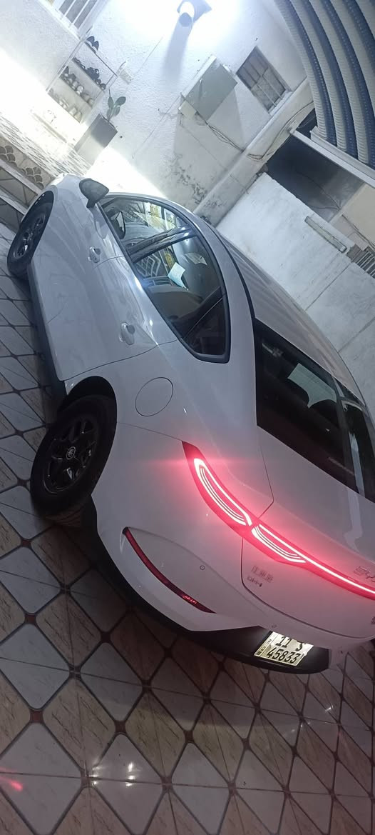 سلام عليكم 
بي واي دي جن بلاص موديل 25 
ماشيه 2000
رقم بغداد 
مكفوله كفاله عامه 
السعر 18000
الستفسار ***********
