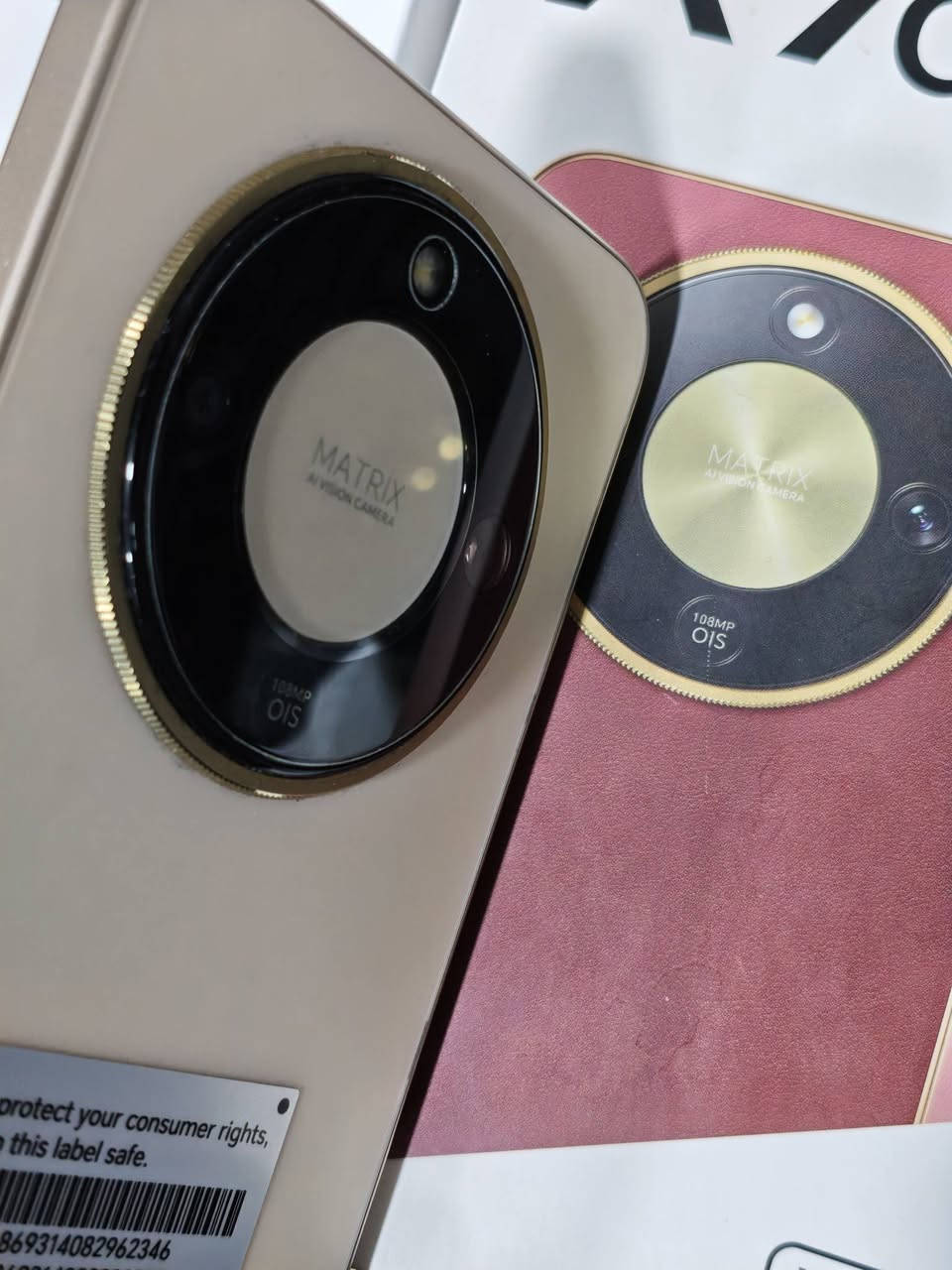 سلام عليكم  هونر X9d رام 12 جهاز مستخد سبوعين فقط  
خدش واحد ما بي والشاحنه بعدهه ما مستخدمه  لا هيه ولا كيبل  
وبي لاصق حمايه لل عدسات ولزكه مال شركه بعدهه جهاز  جديد بس مفتوح من كارتون ومستخدم سبوعين  مكاني موصل جانب الايمن  سعر 450 قفل قفل


**إذا كنت صاحب هذا الإعلان وتريد حذفه لأي سبب، رجاءا أرسل رسالة إلى الدعم الفني**