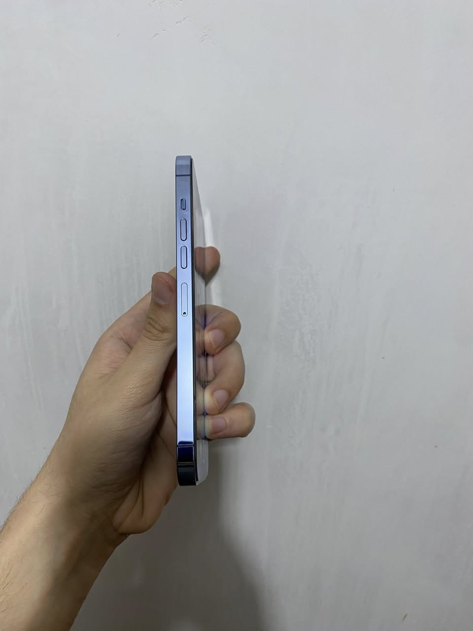 أيفون 13 برو ماكس بحري بلادي
ذاكره 256 
النموذج M 
البطارية 78 بلادية 
بي شعار من ابل مستعمل فقط يعني راجع بلادي 
كله شغال فيس ايدي اتصال سماعات انطي بي ضمان الجهاز نظيف مابي اي شخوط ومشاكل 
سعره ٥٨٠ نهايتة توصيل موجود 
عنواني بغداد حي اور ***********
