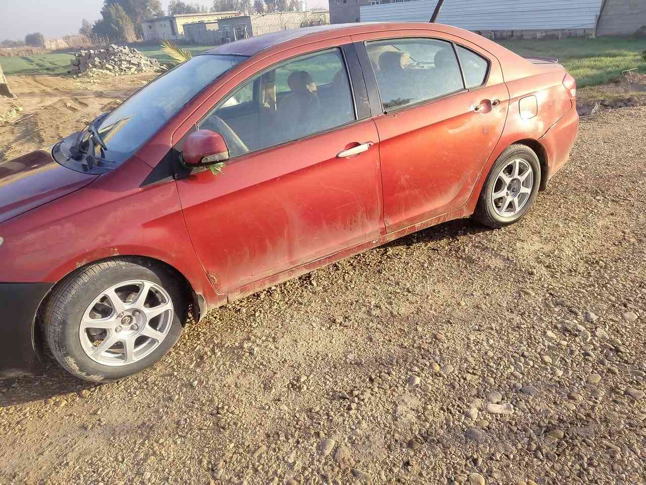 سلام عليكم من رخصة الادمن للبيع كريت ول صالون مكينه اوكير خير من الله الرقم بغداد سنويه 28السعر 40اوبيها مجال مكان السياره بابل الاستفسار الرقم ***********
