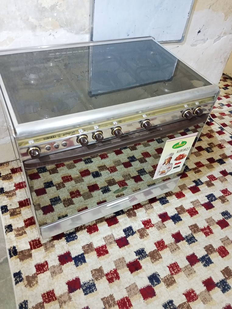 طباخ كريازي مصري حيل نظيف باب الاول شرط الشغل عالفحص العيون والفرن السعر 285 وبيه مجال شراي تفضل خاص. كركوك كركوك, العراق


**إذا كنت صاحب هذا الإعلان وتريد حذفه لأي سبب، رجاءا أرسل رسالة إلى الدعم الفني**