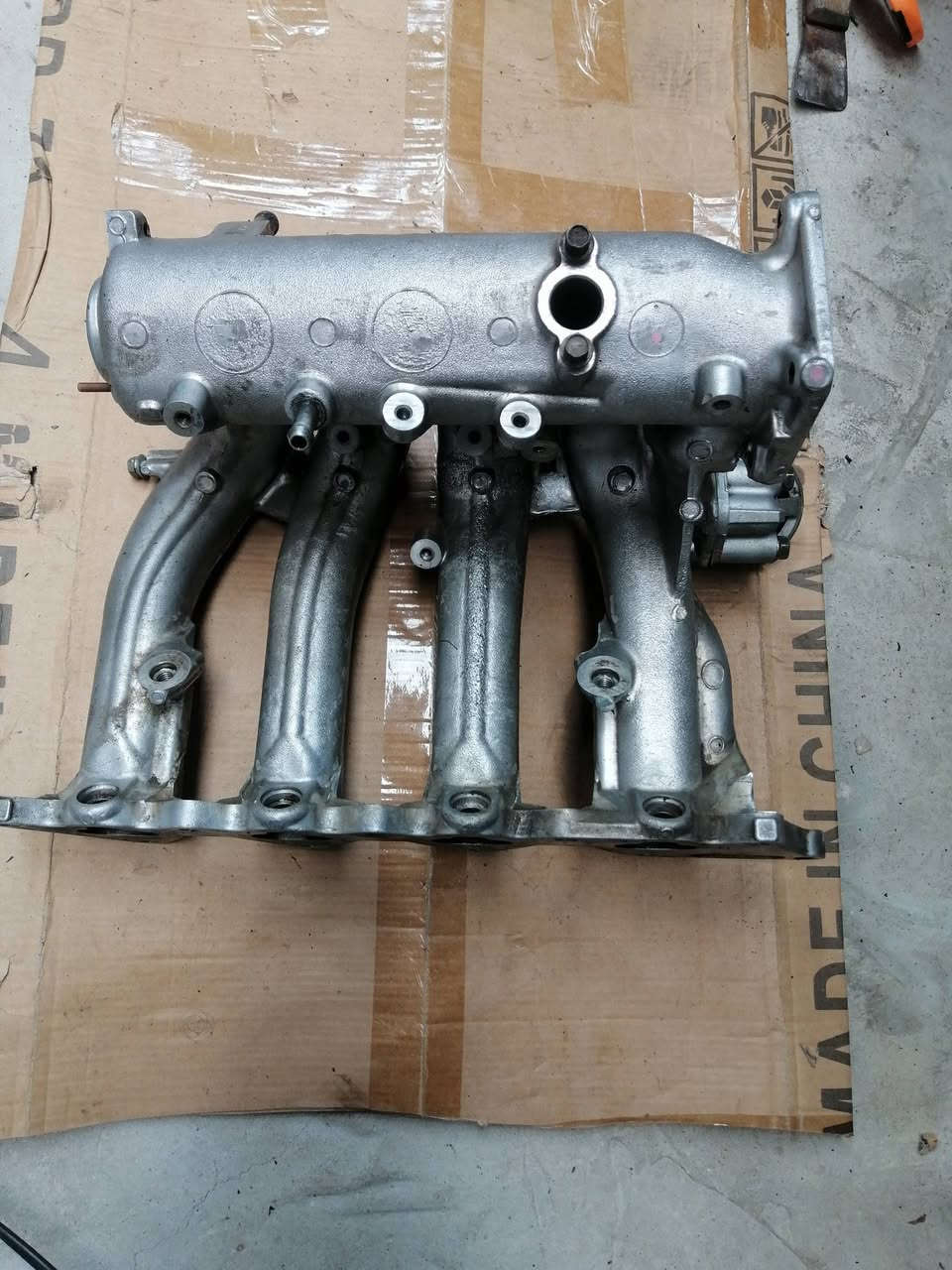 السلام عليكم  غراض لانسر للبيع مكاني بغداد ساحه عدن اكتب التريده واردلك //  كور + دكشن بارد + كوع ويا ولف حماوه واصبع حماوه + واتر بم  ويا الروله + حاس سنسر + حساس كرنك ويا الدشلي مال قايش تايمن + حساس ادفانز + حساس كام شفت الي عجبك


**إذا كنت صاحب هذا الإعلان وتريد حذفه لأي سبب، رجاءا أرسل رسالة إلى الدعم الفني**