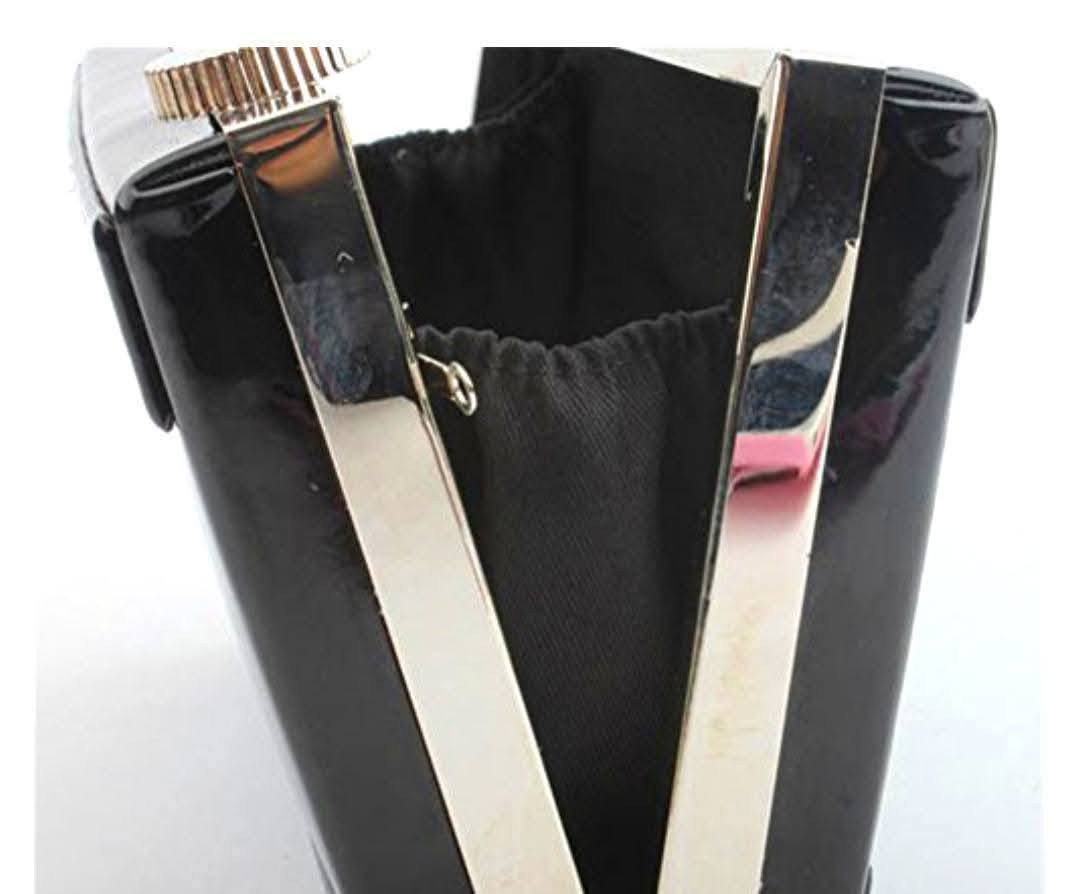 جنطة كلاتش جلدية نسائية 
#بتصميم_كاميرا  Good Night Camera


**إذا كنت صاحب هذا الإعلان وتريد حذفه لأي سبب، رجاءا أرسل رسالة إلى الدعم الفني**