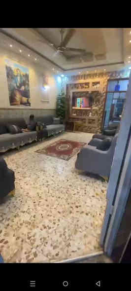 السلام عليكم دار للبيع مساحه 144 متر قاطين طابوك والقاط الاخير سندويج الاتصال على الرقم التالي *********** العنوان مدينة الصدر داخل قطاع 55 خلف مخازن التجاره بغداد
