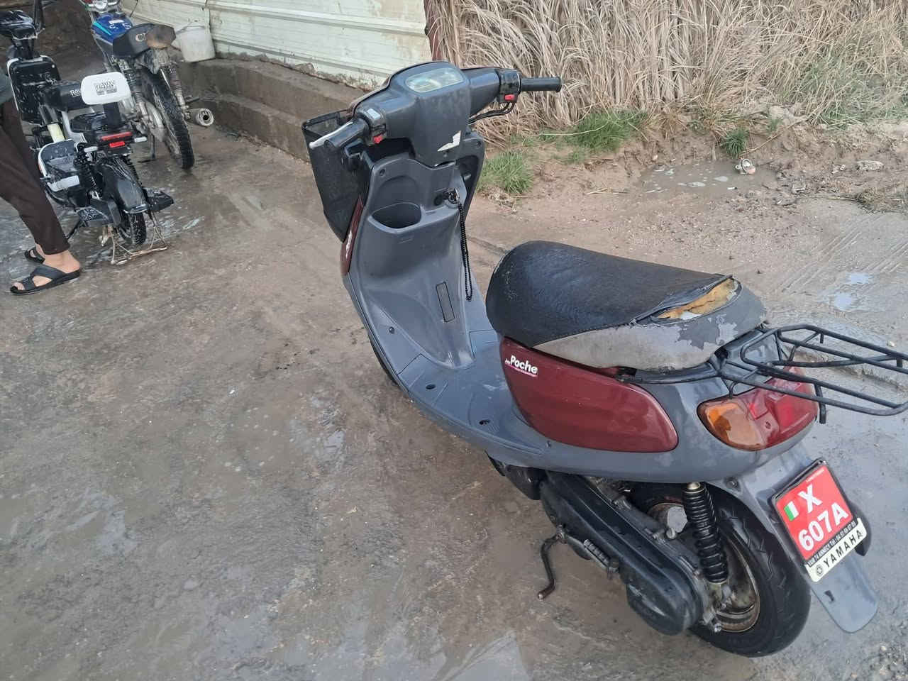 سلام عليكم دراجه منغولي  حاويه الدراجه جديده نكره سلفه كهربائيات اشاير كله شغال موديل 2003 شلعه ومعدل الدراجه  بلادي و كامله اي استفسار هذا الرقم***********
