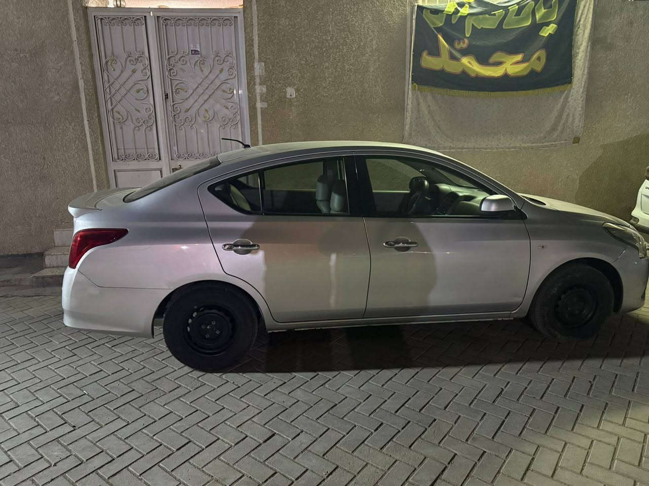 السلام عليكم ورحمة الله
سيارة نيسان سني هندي موديل 2017 مكفوله كفاله عامه من عدة هاي رشه صبغ مثل ماموضحه بالصورة رقم السيارة أربيل بسمي تحويل ثاني رقم جديد سنويه تنتهي 2030
سعرها 105$وبيهة مجال الاتصال***********
