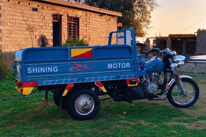 جمره 2020 مكينه 25 شاصي مكفول اوراق مكاني عزيزيه سعر 1500 بيه مجال ***********
