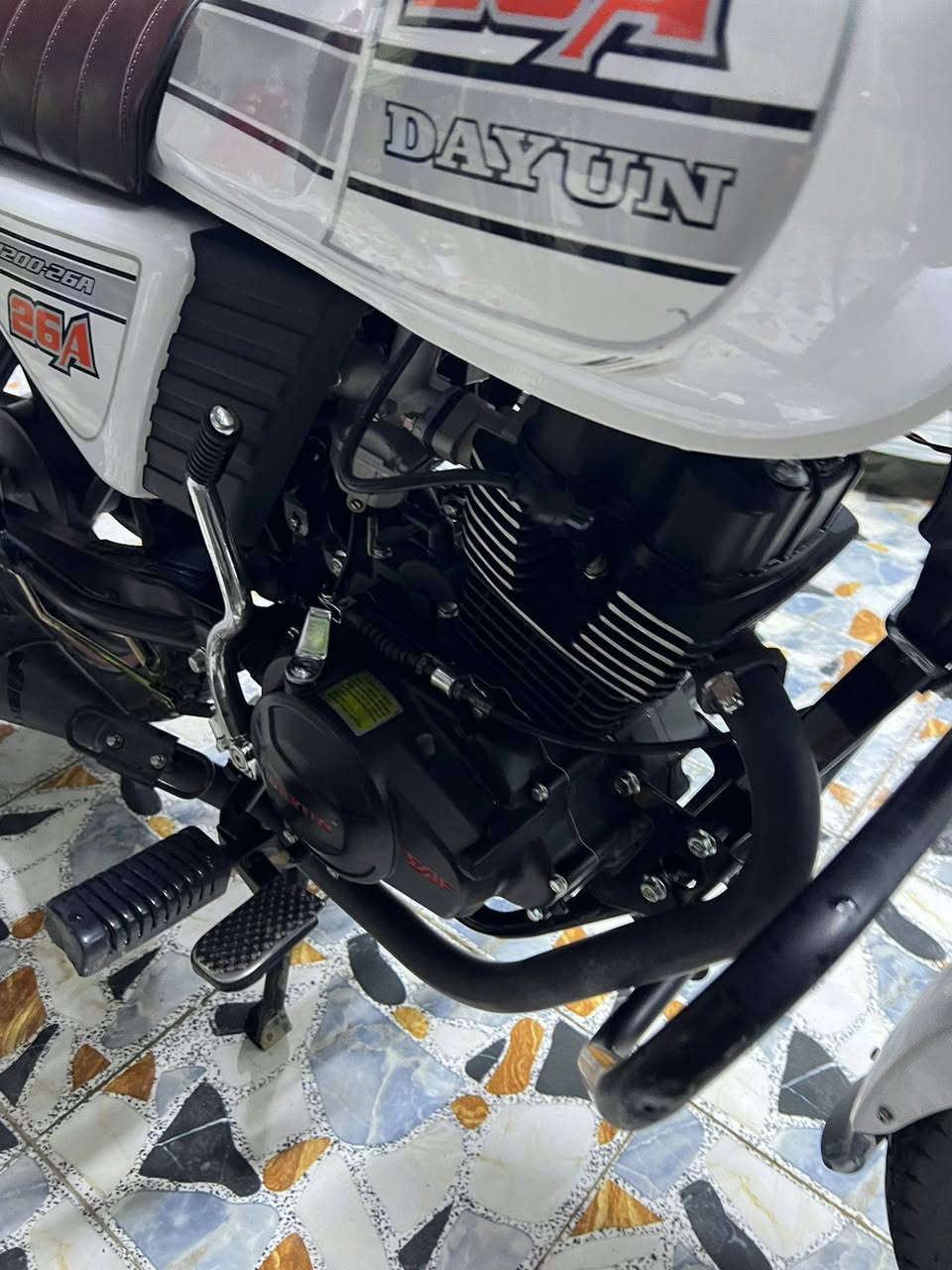 سلام عليكم دايون للبيع موديل 23 طالعه بل 26 صاله شهر من طالعه وكيله سلامي الدراجه زيرو كفاله عامه جديده كلش مكينه 200 اوراق سكنر 
السعر 1600 وبيه مجال المكان بابل الحمزه الغربي 
‏‪0773 904 1562‬‏
