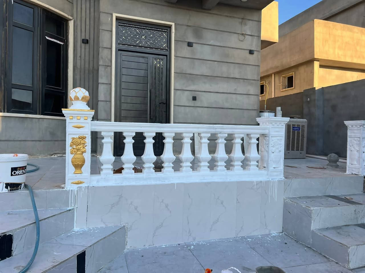 عمل عرانيس محجر كونكريت موقعي بلكونات ممرات اسيجه حدائق *********** الموقع يثرب
