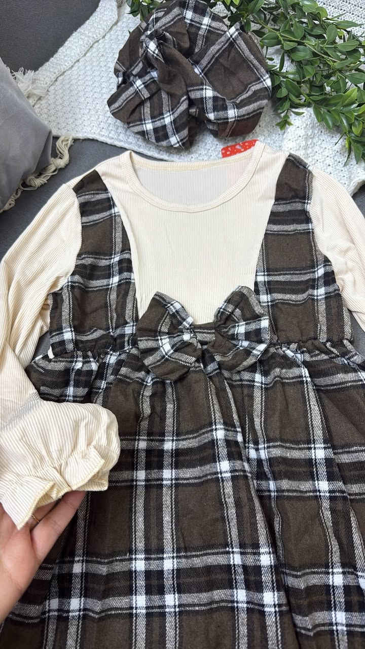 ونرجعلكم بفستان شتوي ثاني 
قياس 8 سنوات 
سعره 10


**إذا كنت صاحب هذا الإعلان وتريد حذفه لأي سبب، رجاءا أرسل رسالة إلى الدعم الفني**