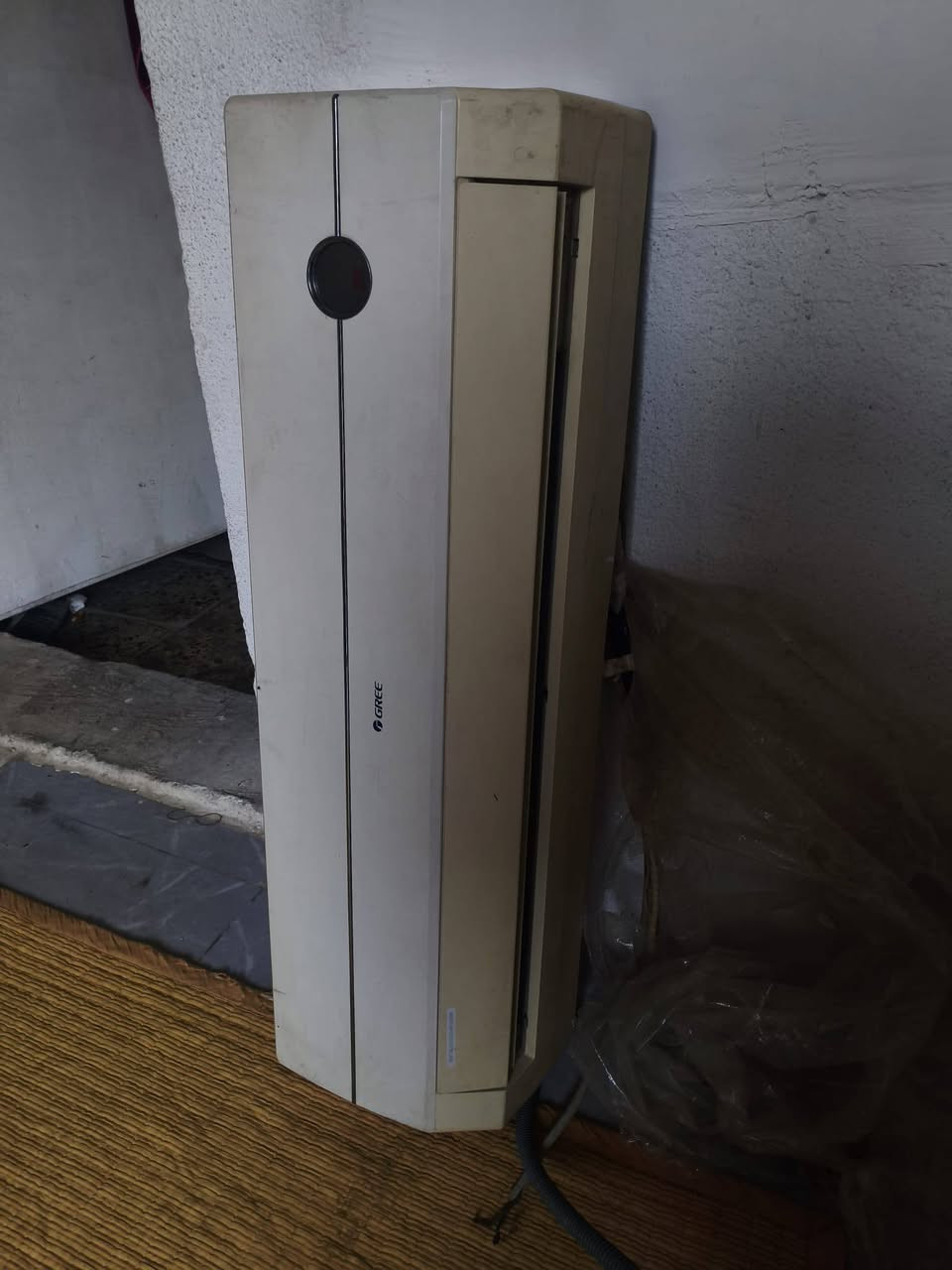 سبلت 2 طن كري/ برودته قويا ومابي اي عطل ومداخل تصليح ابدا مكان بغداد دوره سعره380


**إذا كنت صاحب هذا الإعلان وتريد حذفه لأي سبب، رجاءا أرسل رسالة إلى الدعم الفني**