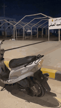 ماكس منغولي للبيع او مراوس بكير حسب القناعه 
( الدراجا سعرها 600 الشراي يجي خاص ويشلع عيوني ) 
( الدراجا كلشي كامل بيها حاويا تاخذها عل فحص مكينا مامفتوحا ابد اخذها افحص بليعجبك ) 
( اجت بدون جاملغ كدام من المعرض ) 
( سلف عوزه شخاطه ويرجع ،والهندر خير من الله نص هندر توديك وين مايعجبك )
كلشي كامل شغال بيها (لايت، اشاير ، دبلات، بريك ، مابيها نقص برغي ) 
تواصل 
***********
