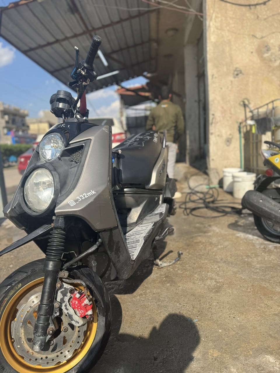 سلام عليكم ورحمة وبركاته 
خواني سكنس جبلي بحالت الوكال 
المكينه مكفوله من كلشي تبخير تنقيص من كلشي مكفوله الدراجه
كهربائيات كله تشتغل 
تجي تفحص وتروح 
نظافت الكفرات 100/80
نكره سلف بكل وقت 
بيه تزويد خارجي كله اصلي مو تجاري و اكو اغراض غاليه 
هواي شغلات رياضي بيه 
صارلي ٤٨ يوم من منزله من الرنبه 
مكاني بغداد الاكرخ 
رقم التليفون ***********

اخوني الي موً شراي لا يدخل 
وشكرا الكم 🫀
