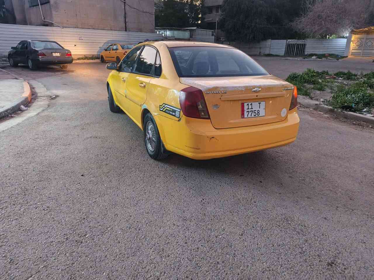 السلام عليكم من رخصت الادمن اوبترا 2012 الشركه العامه   بسمي اسياره مصفرا هيئه وغرامه مكينه وكير مكفولات صدر امامي خلفي ذاين مكينه فلنجات كله جديد تبريد شغال  بيها منضومه غاز كهربايات بلاديه مابيها ضربه  قويه طخات بصيطه  مكان بغداد البياع *********** السعر 70 وبيها مجال بيها نواقص بصيطه
