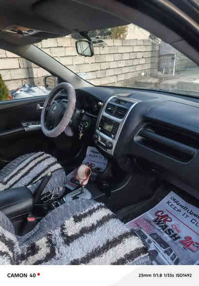 كيا سبورتاج موديل 2010 سيارة نضيفة مال بيت بدون اي صبغ
بس بيه باب السائق تعديل بارد مكان اليده مال الباب والسعر ١٣٠ وبي مجال رقم كركوك مشروع وطني وباسمي السنوية لغاية ٢٠٢٧ المكان كركوك قضاء الدبس *********** كركوك
