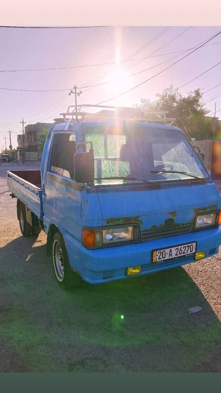 سلام عليكم كيا بنكو موديل 94 رقم ديالى تحويل مباشر سنويه لل28 كفاله سياره كامله ما ناقصه شي 38بيه مجال لشراي المكان ديالى بعقوبة وهذا رقمي للتواصل ***********
