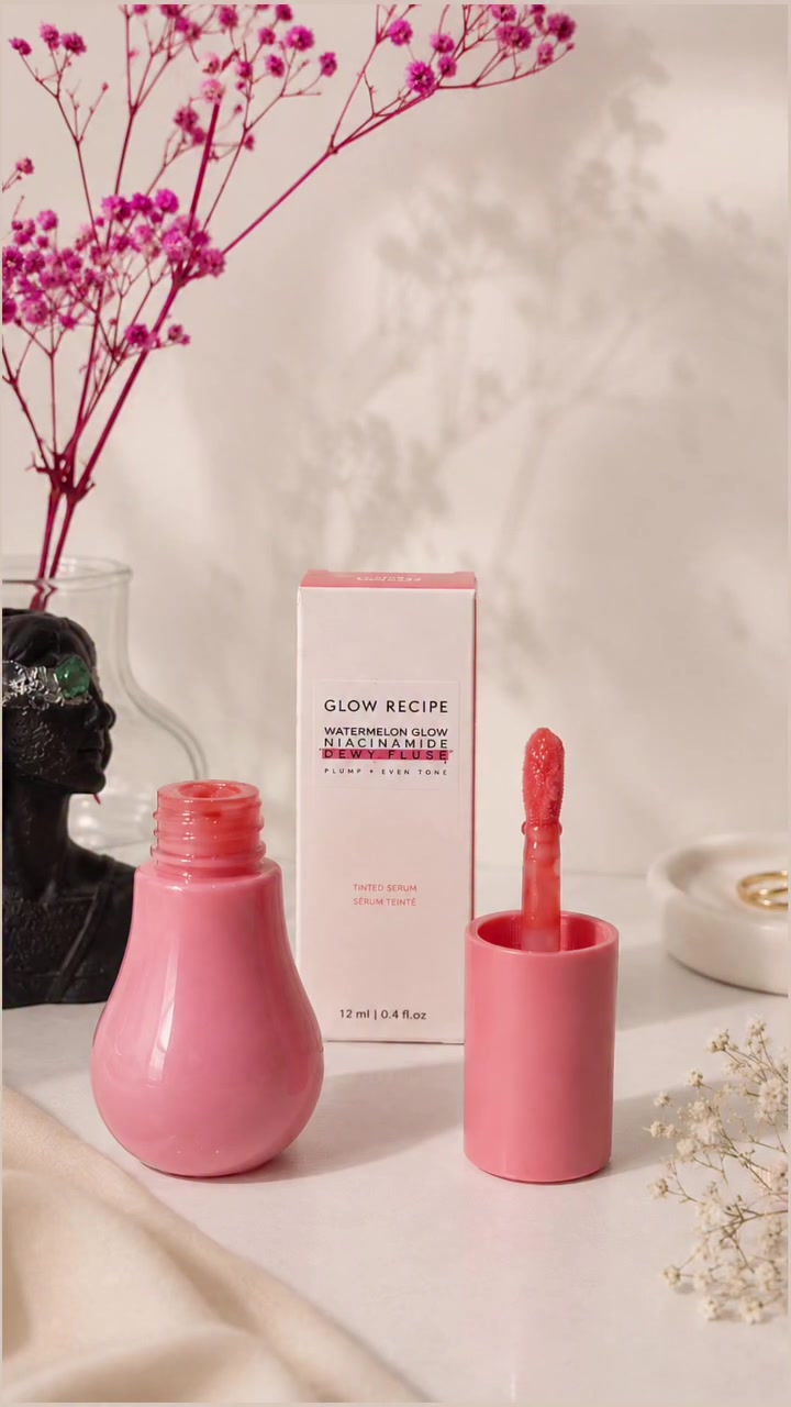 Glow Recipe Dewy Flush 🍉✨
لون طبيعي ونضارة تجنن بلمسة وحده 😍
يعطي البشرة جلو صحي ولمعة مرتبة بدون ما يثقل عالوجه 💖
خفيف، كيوت، ويخلي المكياج يطلع أنعم وأحلى ✨#اكسبلور_explore #وردطبيعي #لايك #متابعه #اكثر_شخص_يسوي_منشن_انشر_حسابه❤️👍


**إذا كنت صاحب هذا الإعلان وتريد حذفه لأي سبب، رجاءا أرسل رسالة إلى الدعم الفني**